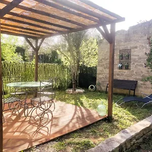  Hébergement de vacances Maisonnette France